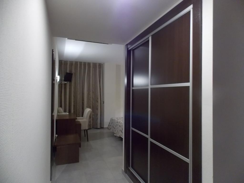 Hotel San Cristobal Coria Værelse billede